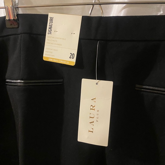 LAURA PLUS Signature Fit Straight Leg Pants - Picture 4 of 10